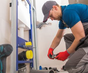 Why choose Flood Response LLC for flood response in Tempe